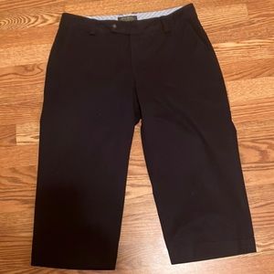 Eddie Bauer size 10 capri